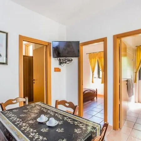 Country Big Apartment Villa *